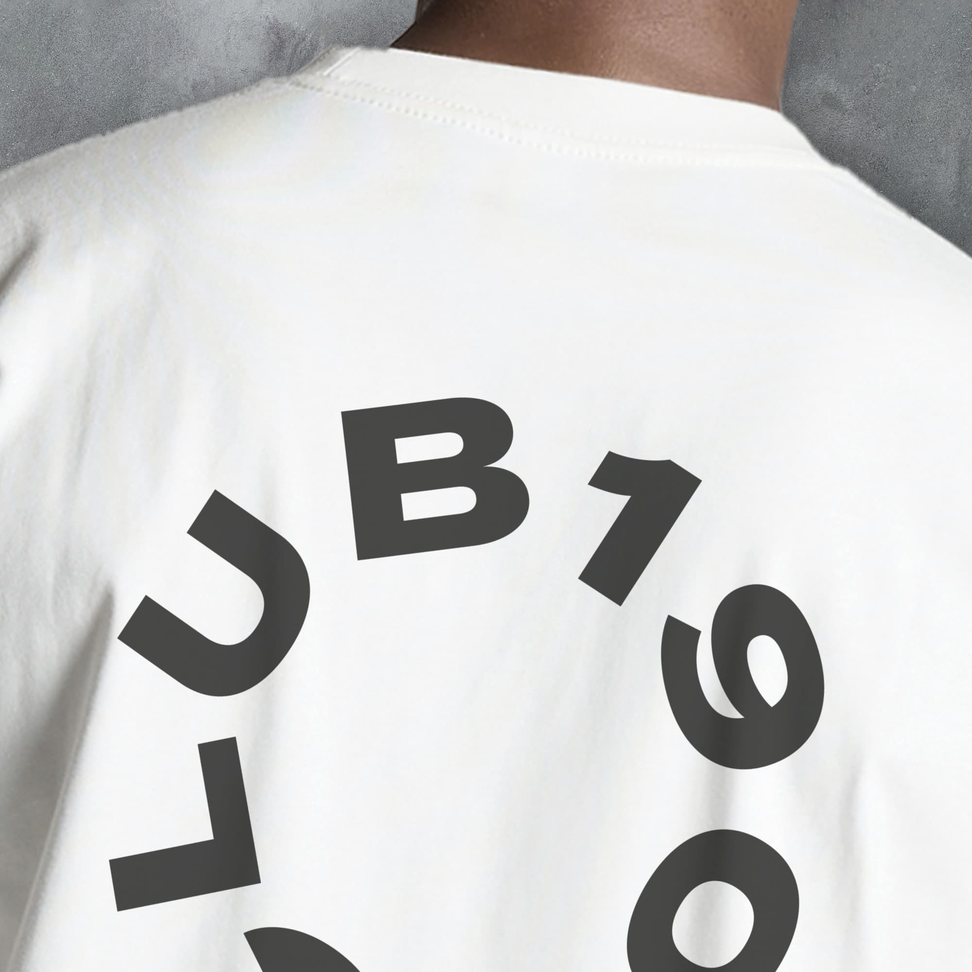 Aberdeen 'Club' Football T-Shirt (Circle)
