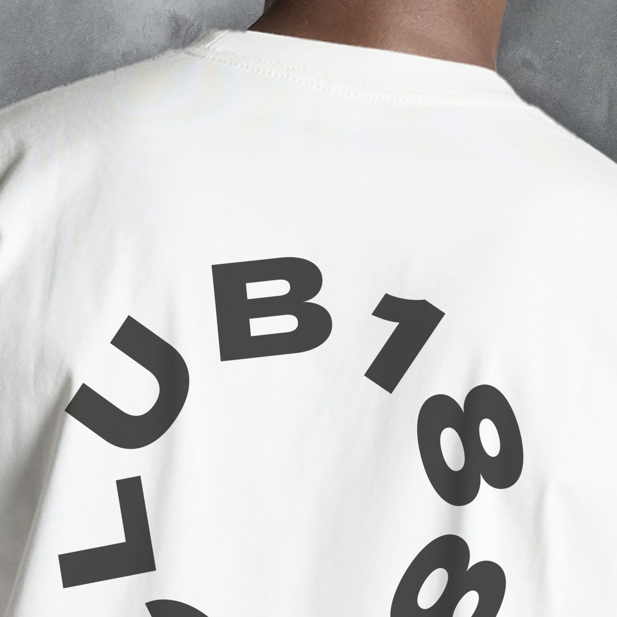 Coventry 'Club' Football T-Shirt (Circle)