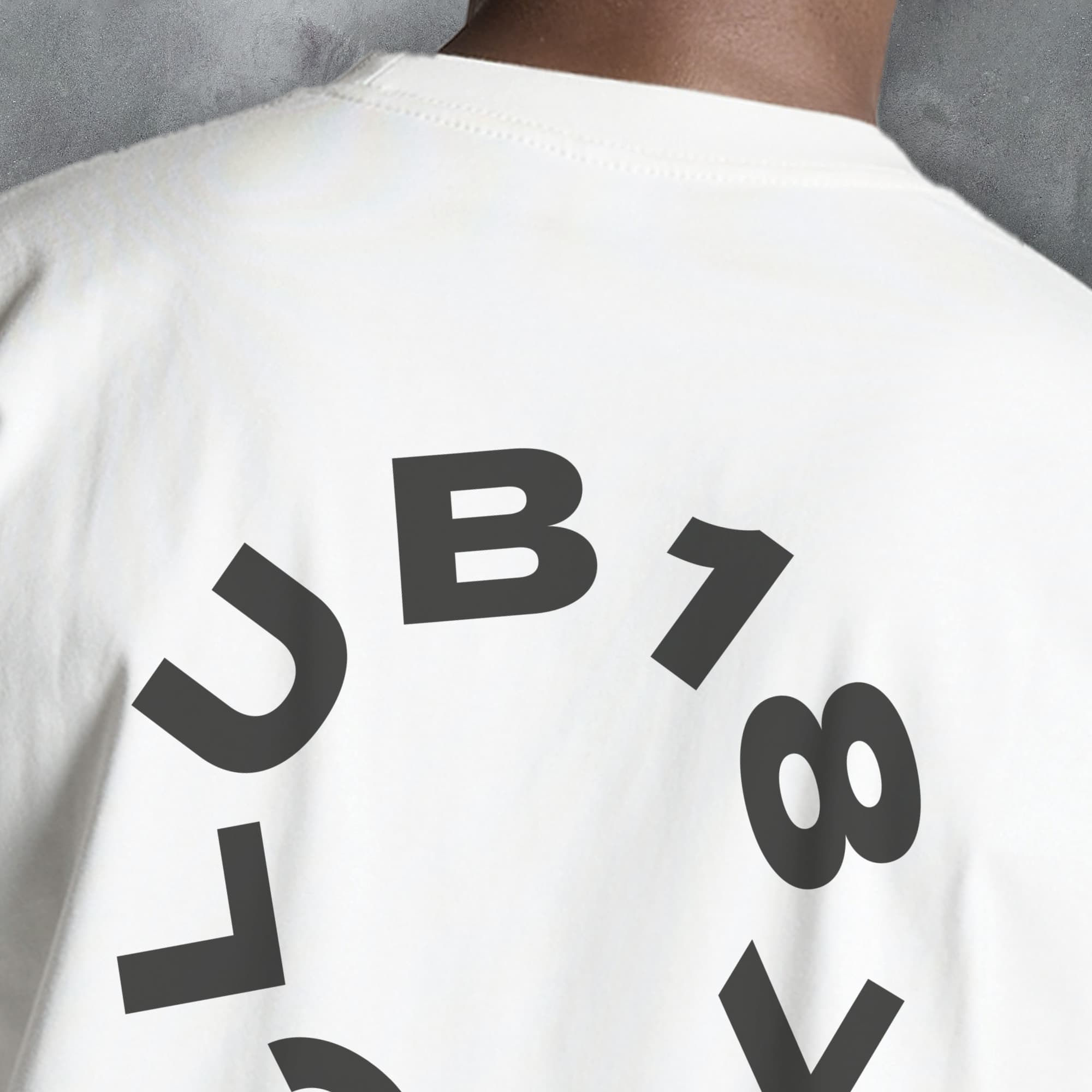 Port Vale 'Club' Football T-Shirt (Circle)