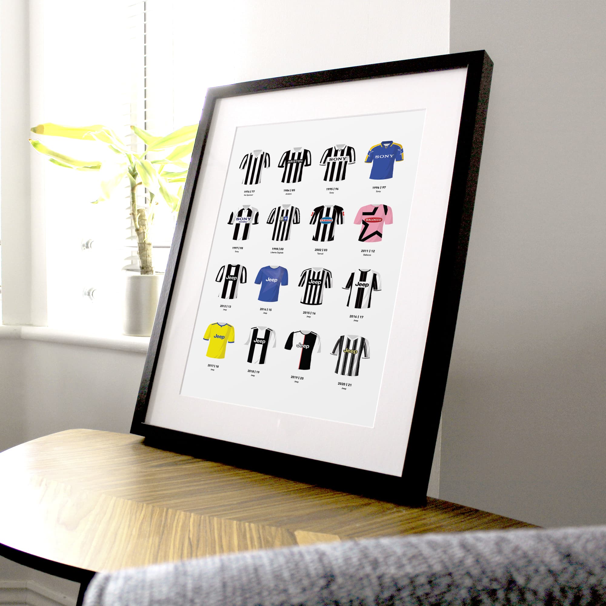 Juventus Classic Kits Football Team Print Good Team On Paper