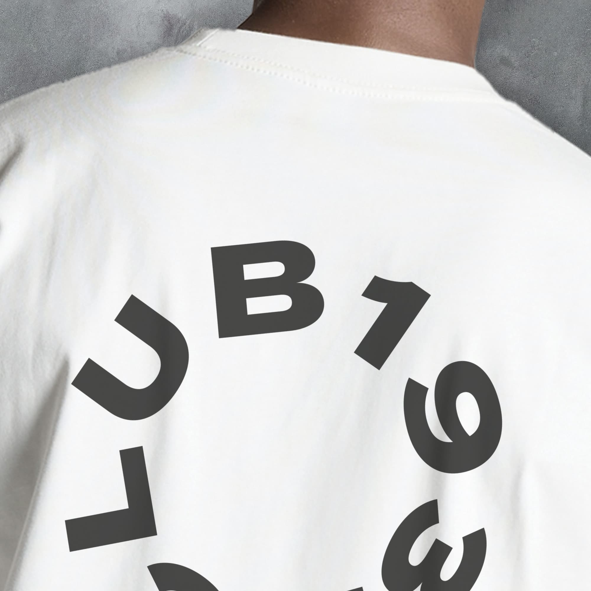 Wigan 'Club' Football T-Shirt (Circle)